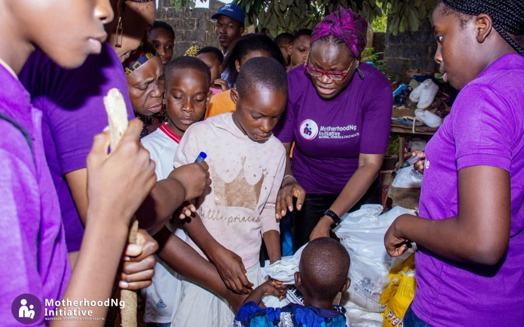 Spreading Christmas Love: Motherhood NG Initiative Reaches 500 Beneficiaries in Osuke Ota, Ogun State